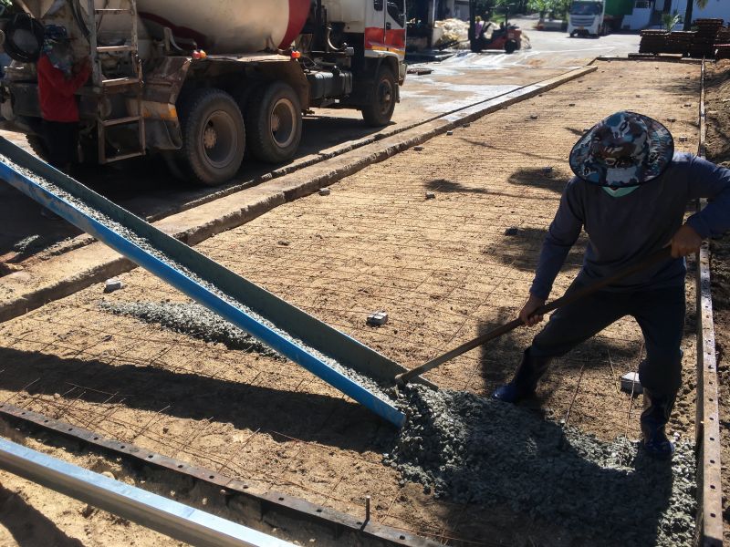 Foundation Pouring in West Palm Beach, FL